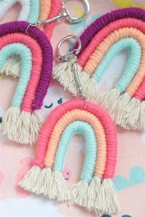 Mini Yarn Rainbow Keychain Or Wall Hanging Video Gluesticks Blog