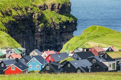 11 Photos That Prove The Faroe Islands Are A Nordic Fairytale With Map