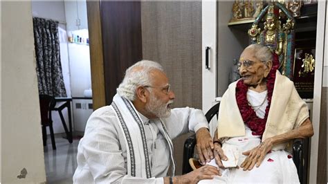 Pm Narendra Modis Mother Heeraben Modi Turns 100 Today 10