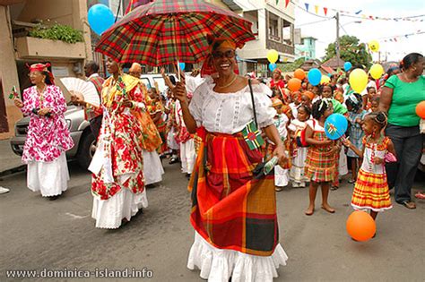 Creole Woman With Umbrella Photo Of Creole Dress Parade 2008