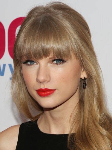 Your Favorite Celebs Beauty Essentials Taylor Swift Hair Hairstyle
