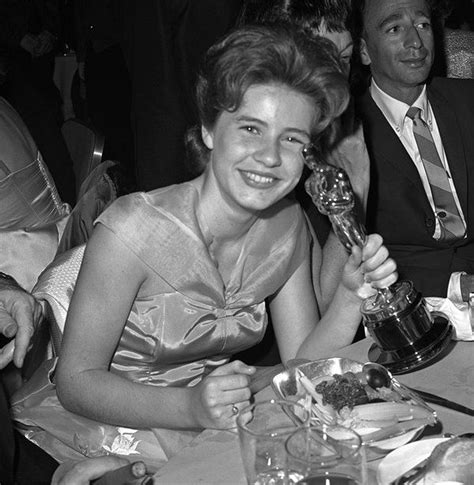 Best actress in a supporting role. 1962 ACADEMY AWARDS ~ Patty Duke with her Oscar for Best ...