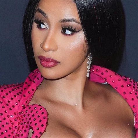 In textile engineering admission test : Cardi B's makeup artist shared a beauty breakdown of the singer's Grammys look