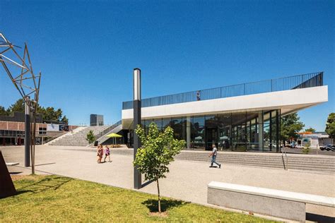 ‘bold And Refined Orange Regional Museum Architectureau