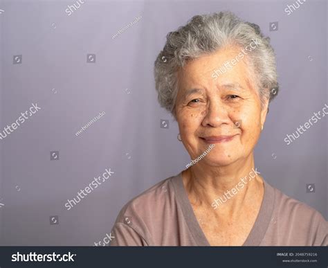 「asian granny」の画像、写真素材、ベクター画像 shutterstock