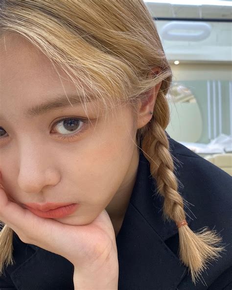 Itzys Ryujin Sends The Internet Into Meltdown With Her Barefaced Visuals In Latest Instagram