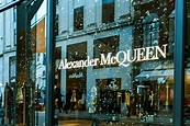 Alexander Mcqueen: Unlocking Stories. An Exclusive Behind-The-Scenes ...