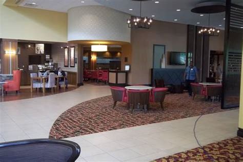 embassy suites by hilton columbus airport columbus oh