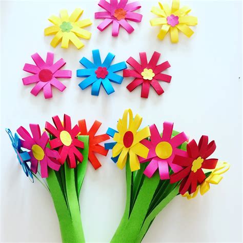 DIY : un joli bouquet de fleurs en papier pour Maman… – Maman Bougeotte
