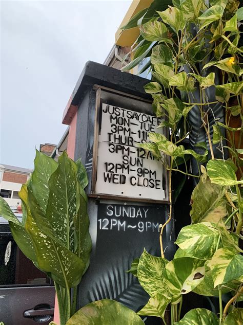 The city has opened many new the cafe is located in the heart of ipoh's town, near plan b, so you won't need to drive far if you're already. Just Say Cafe @ Ipoh | felicia.grace