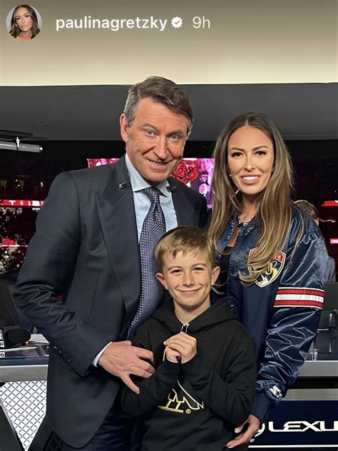 Paulina Gretzky Posts Adorable Photo With Dad Wayne Gretzky And Her Son