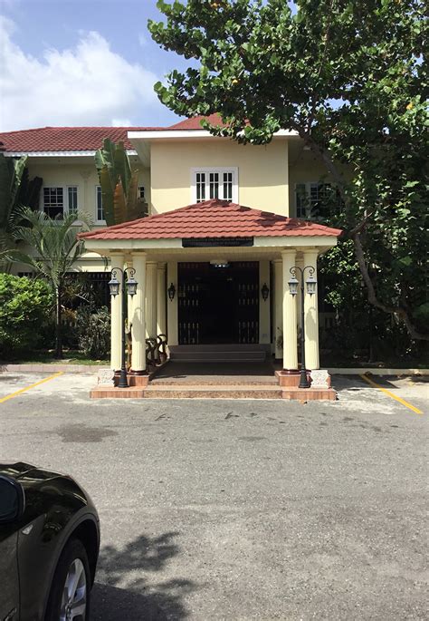 The Real Jamaican Luxury Medallion Hall Hotel Jamaica