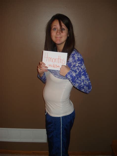 Pregnancy Pictures 16 Weeks