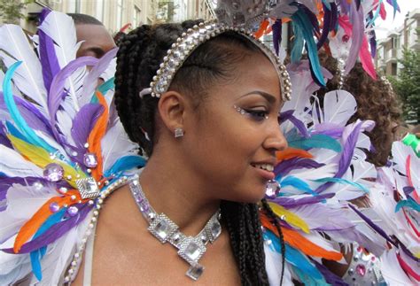 fotos gratis carnaval ropa peinado festival rotterdam contento plumas fiesta sexy