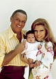 Frank and Nancy Sinatra [ NineAndAHalfMonths.com ] #celebrities Golden ...