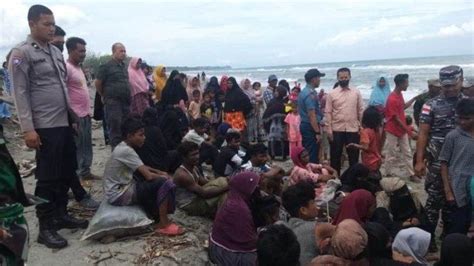 Imigran Rohingya Kembali Terdampar Di Aceh Kali Ini 69 Orang Di Pantai