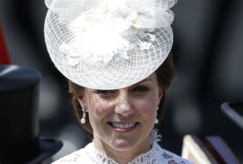 Kate Middleton Heads To The Races In The Perfect Little White Dress