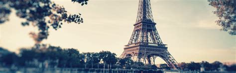 Bienvenue sur le compte officiel de la #toureiffel! Paris Romantic Aesthetic Banner, Dusk, Eiffel, Tower ...