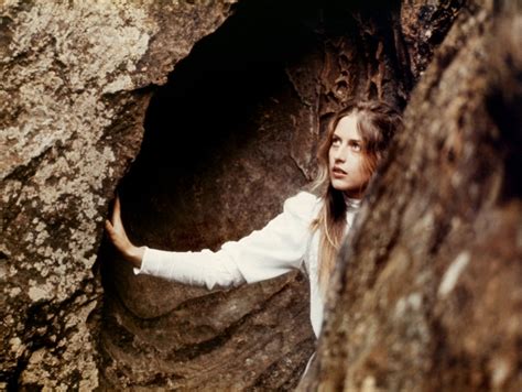 The Movie Sleuth Criterion Corner Picnic At Hanging Rock 1975 Reviewed