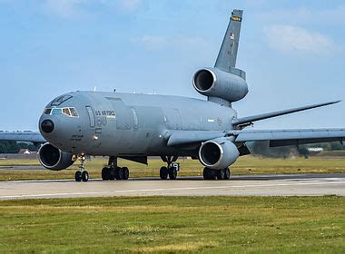 McDonnell Douglas KC 10A Extender DC 10 30CF 48237 407 Most