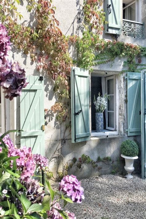 Vivi Et Margots Charming Farmhouse In France Photos Paint Colors