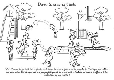 Image Enfant Qui Joue Récréation Coloriage à Imprimer Dans La Cour