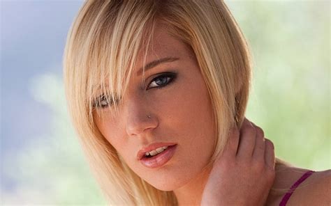 Hd Wallpaper Blondes Women Models Short Hair Digital Desire Magazine Faces Hayden Hawkens