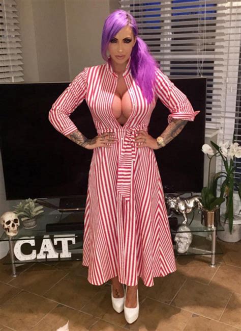 Jodie Marsh In Cleavage Popping Display Boobs So Big They Need Their Own Postcode Daily Star