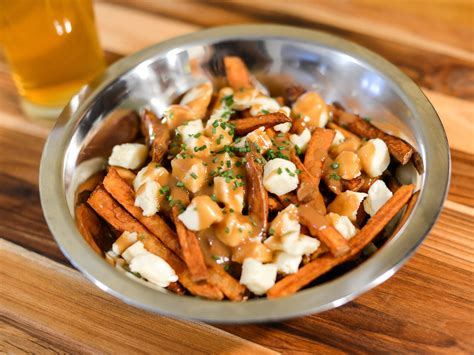 The Best Poutine Recipes To Try This Weekend Best Buy Blog