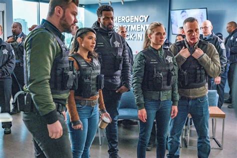 On chicago pd season 8 episode 14, after a series of brutal home invasion robberies, upton dives into the case and is caught between voight and halstead. Chicago PD: Seasons Eight, Nine & 10; NBC Renews Cop Drama ...