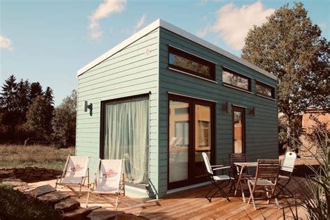 Am Badesee Tinyhaus Verona Mit Sauna And Pool Tiny Houses For Rent In