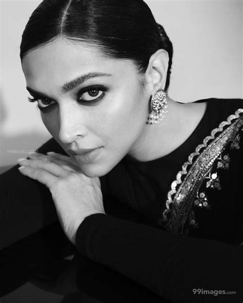 [45 ] Actress Deepika Padukone Photoshoot Photos In Hd Quality 1080p For Vogue India Png