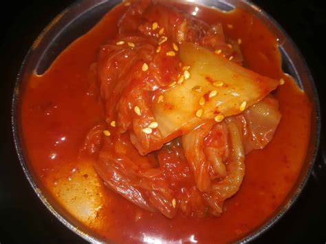 Korean Food Photo Tongbaechu Kimchi With Oysters On Maangchi Com