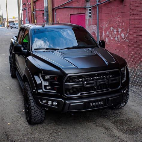 Ford F150 Raptor Quái Vật Mang Vẻ Ngoài Vô Cùng Hầm Hố