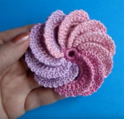 Spiral Flower Tutorial Crochet Ideas