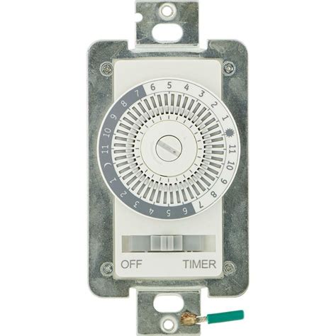 Defiant 15 Amp 24 Hour Indoor In Wall Mechanical Timer Switch White