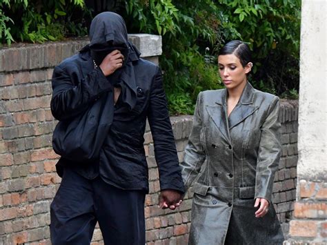Kanye West Caught In Nsfw Moment During Italian Boat Ride With ‘wife’ Bianca Censori News And