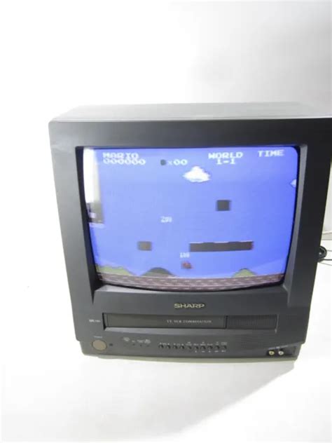 SHARP 13VT K100 13 Color TV VCR Combo VHS Player Recorder Retro Gaming