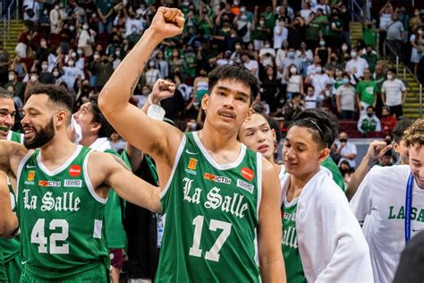 Uaap La Salle Hold Off Currently Top Seeded Fighting Maroons 82 80