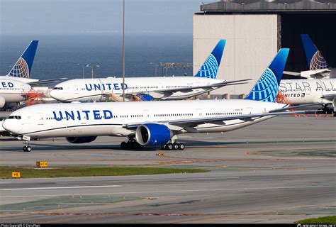 N2251u United Airlines Boeing 777 300er Photo By Chris Phan Id