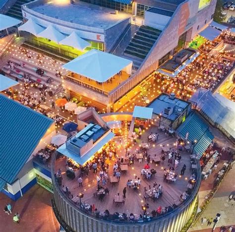 Philadelphias Largest Restaurant Liberty Point Opens Edible Philly