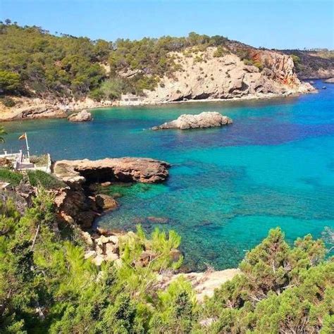 Het Mooiste Deel Van Ibiza Vind Je In Het Noorden Van Het Eiland Hier