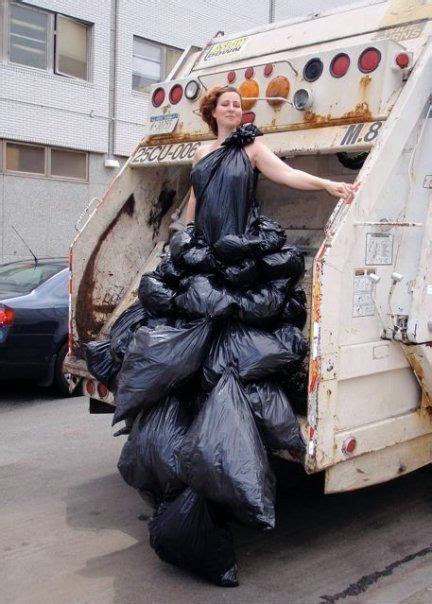 The Garbage Dress Crazy Dresses Garbage Bag Dress Trash Bag Dress