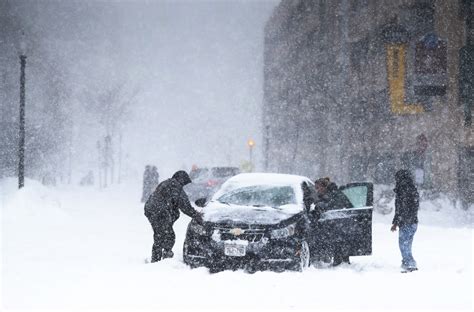 Historic Blizzard Slams Into Minnesota Record Snowfall Possible