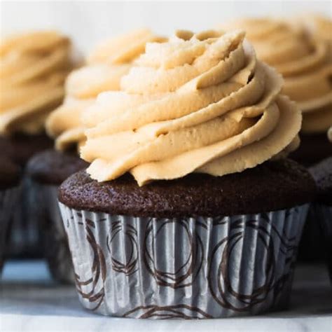 Chocolate Cupcakes With Peanut Butter Frosting Culinary Hill