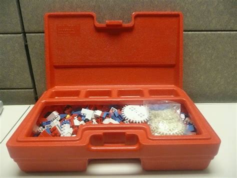 Vintage Lego Red Storage Carrying Case Box With Vintage Building Blocks