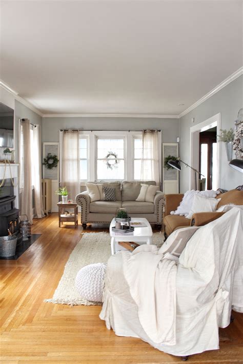 Explore The Best Behr Paint Colors For Your Living Room