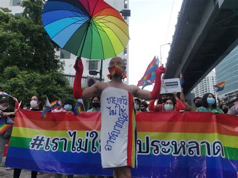 Thai Lgbtq Activists And Pro Democracy Protesters March Together For Equality The Good Men