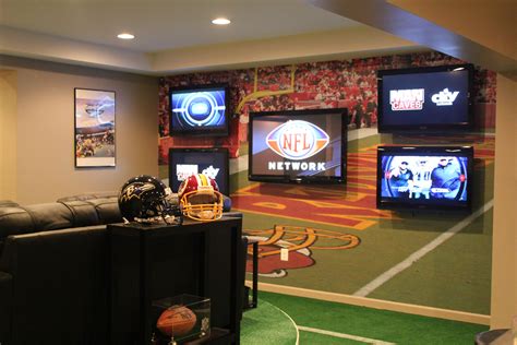 Diy Networks Man Caves Tv Show Uses Wall Murals To Complete The Look