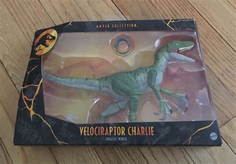 Jurassic World Amber Collection Velociraptor Charlie Figure New Ebay